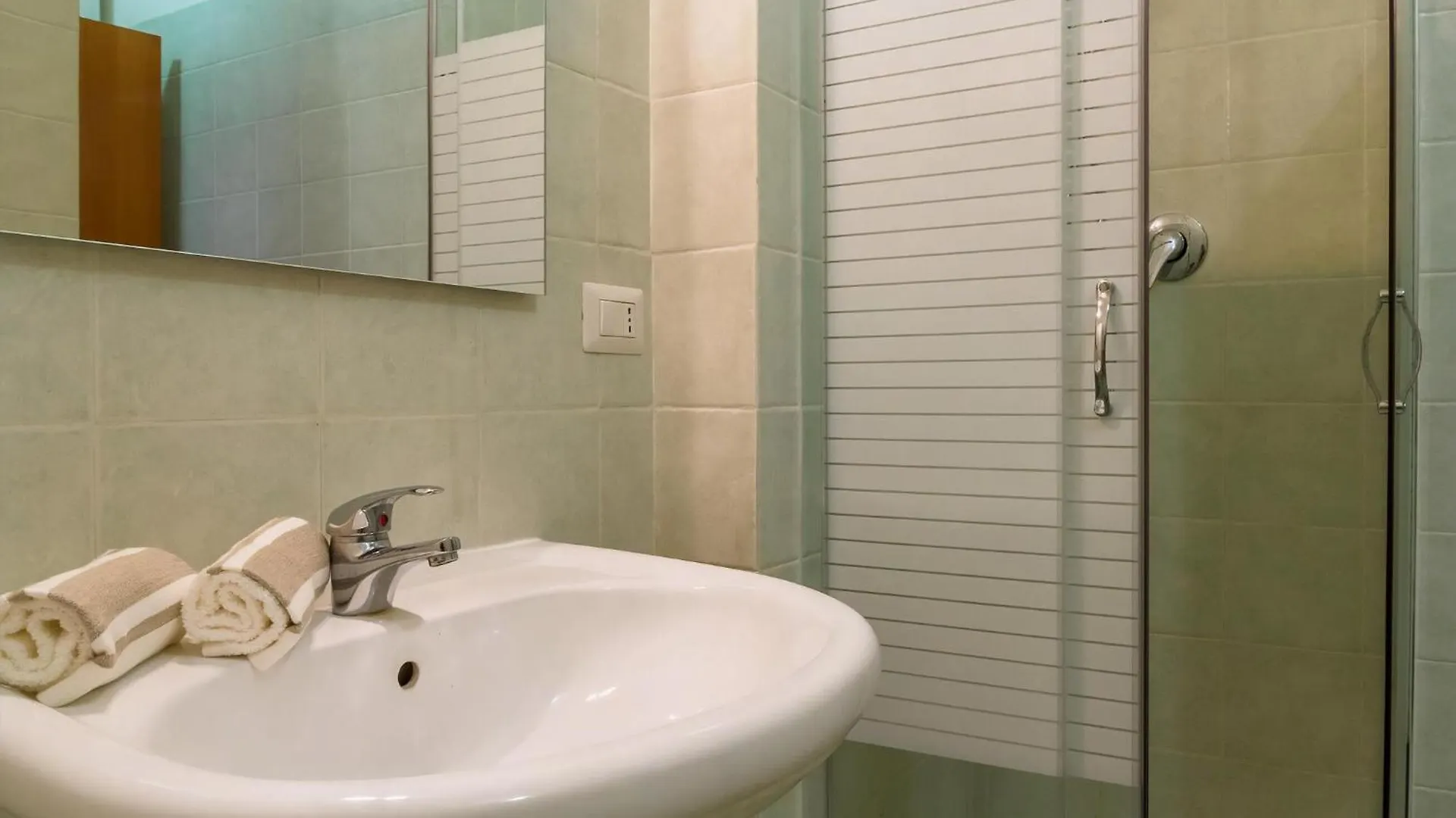 Ferienwohnung In Porticato Mit Terrasse Giardini-Naxos Apartament